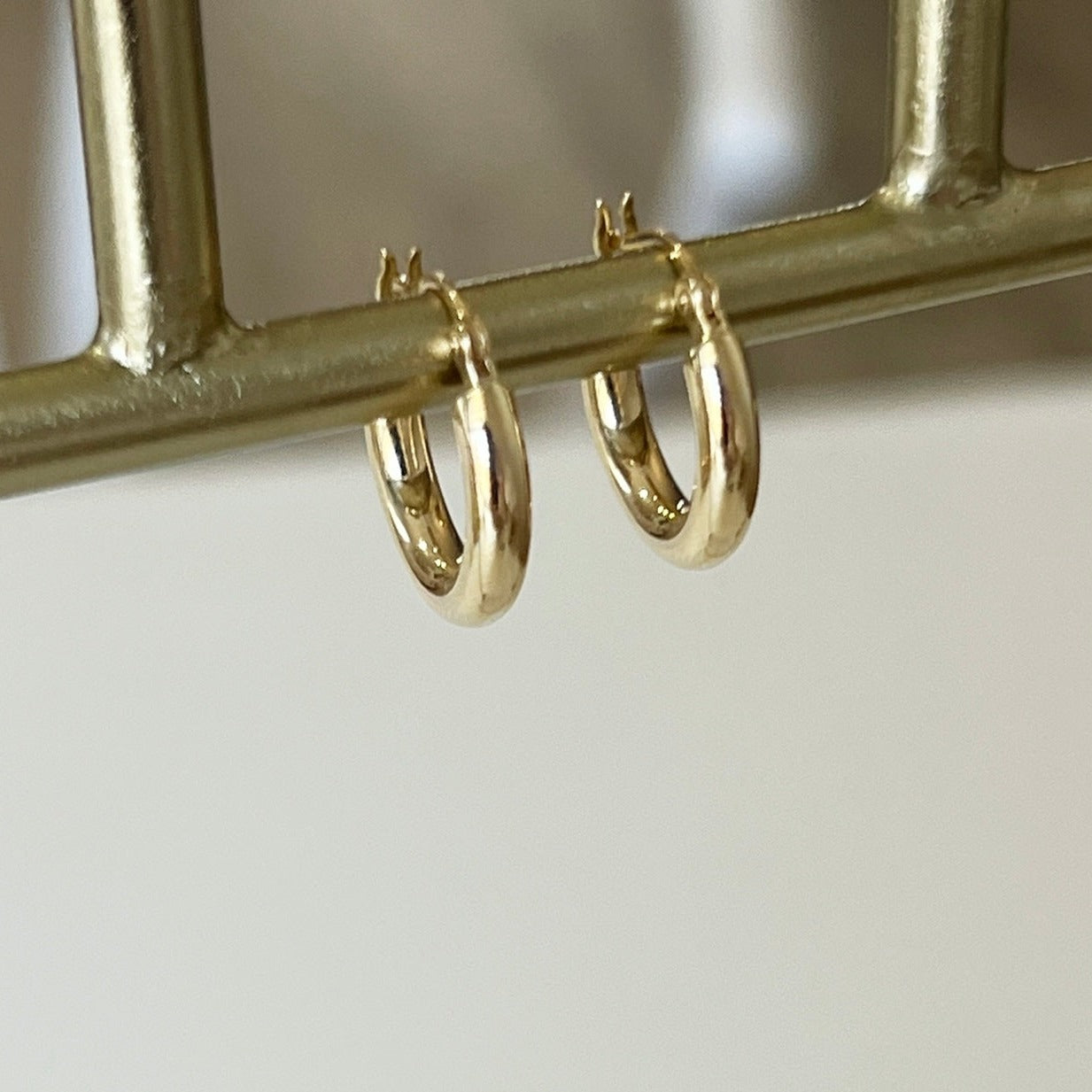 Bold Hoop Earrings - 14K SOLID GOLD